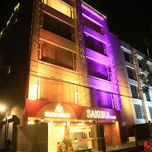 https://qcent-sakura.top-gurgaonhotels.com
